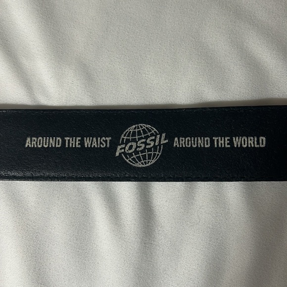 Fossil leather belt - Picture 5 of 8
